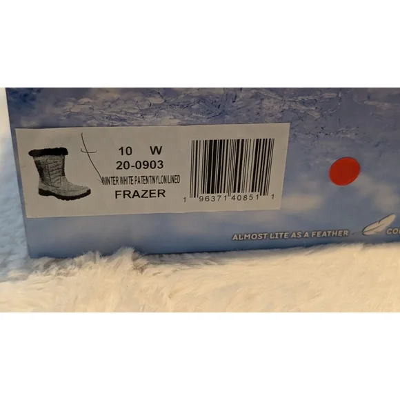 Women's Easy Works by Easy Street Winter White Waterproof Boots Size 10 - Picture 13 of 13